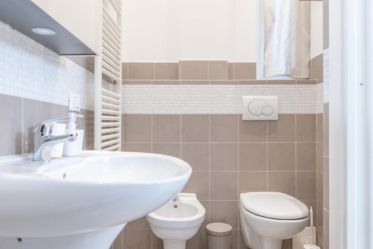 Turati Apartments Болонья Екстер'єр фото