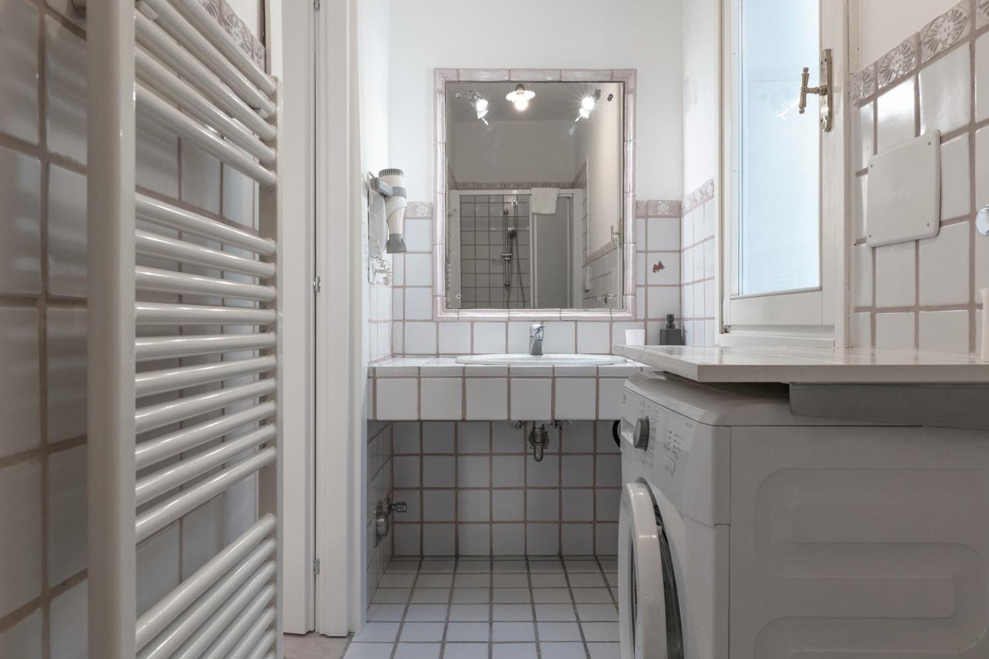Turati Apartments Болонья Екстер'єр фото